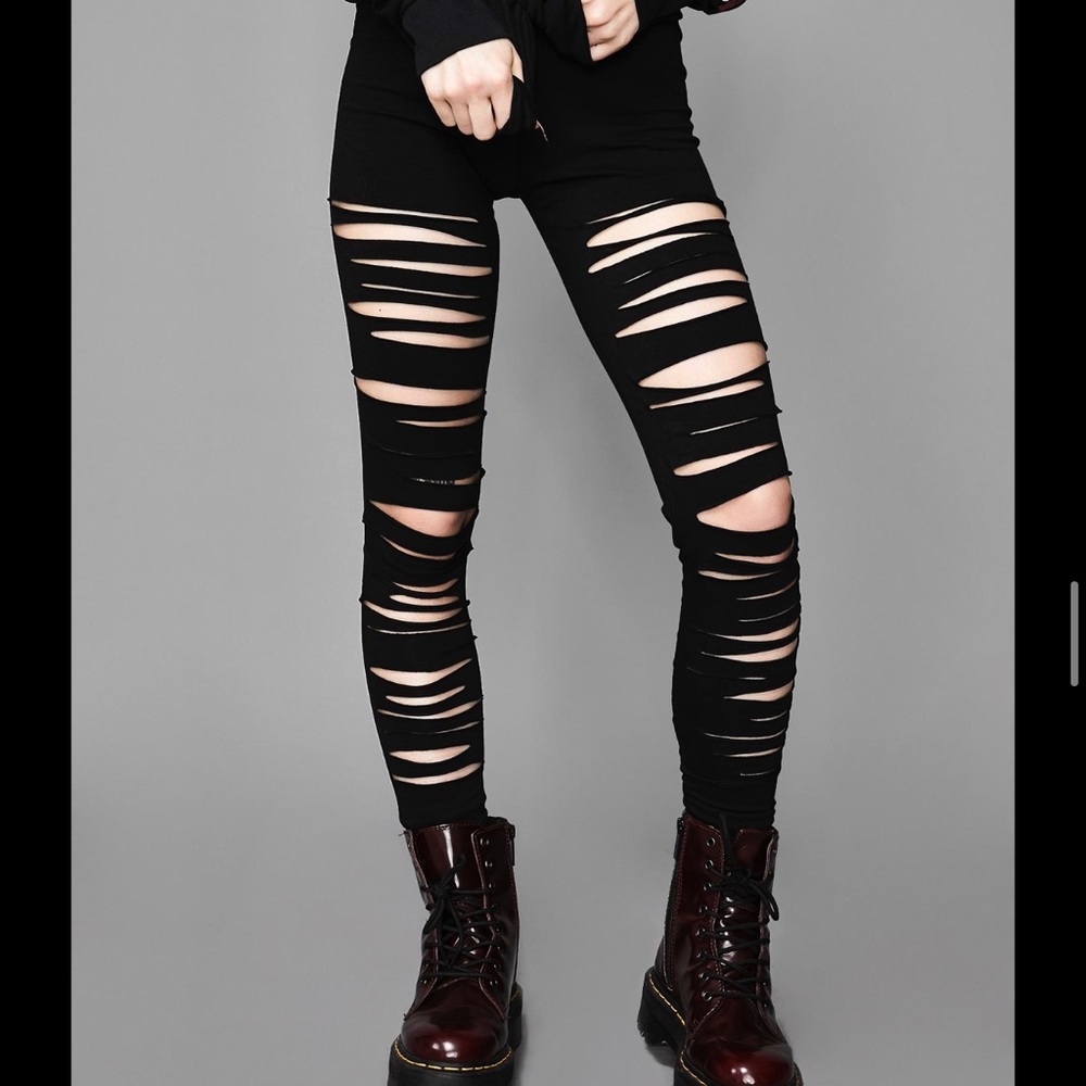 Widow x Dolls Kill
 🔥SHREDDED LEGGINGS🔥